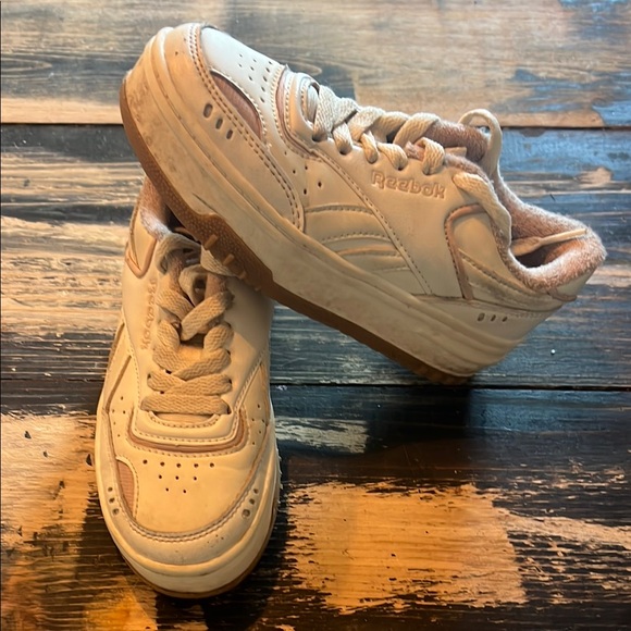 Reebok Kids Cream and Pink platform Sneakers - Picture 1 of 7